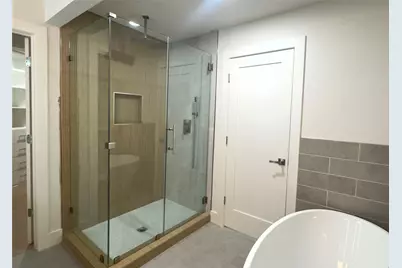 107 Beaver Tail Point, Houston, TX 77024 - Photo 24