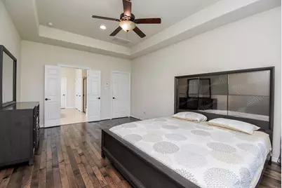 27807 Ashbrook Falls Court, Fulshear, TX 77441 - Photo 12