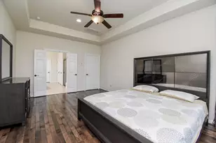 27807 Ashbrook Falls Ct, Fulshear, TX 77441 - Photo 12