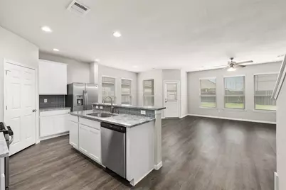 13416 Silver Egret Lane, Texas City, TX 77568 - Photo 8