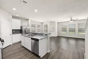 13416 Silver Egret Ln, Texas City, TX 77568 - Photo 8