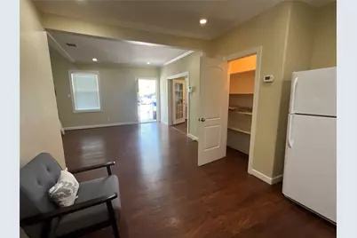 905 Post Office Street, Galveston, TX 77550 - Photo 14