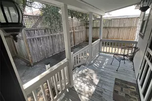 905 Postoffice St, Galveston, TX 77550 - Photo 10