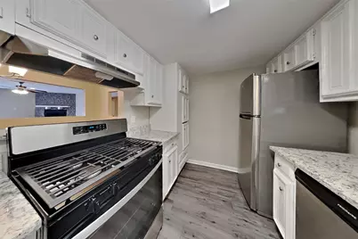 3114 River Valley Drive, Houston, TX 77339 - Photo 4