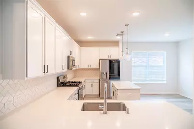208 Cambria Green Lane, Katy, TX 77493 - Photo 4