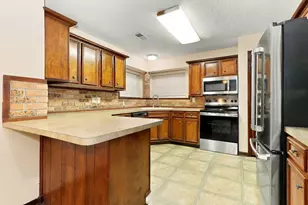18015 Tall Cypress Dr, Spring, TX 77388 - Photo 8