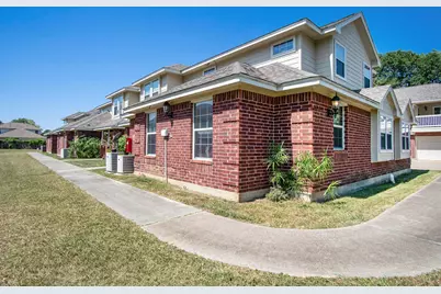 1237 Lovett Street #1237, Tomball, TX 77375 - Photo 4