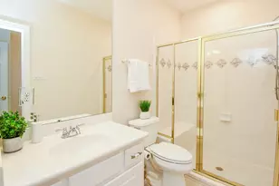 3003 Bernadette Ln, Houston, TX 77043 - Photo 24