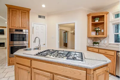 3003 Bernadette Lane, Houston, TX 77043 - Photo 16