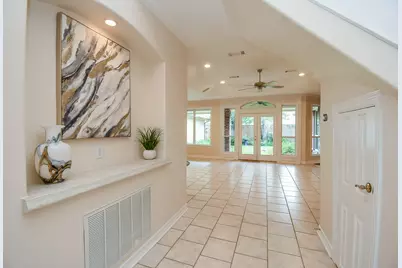 3003 Bernadette Lane, Houston, TX 77043 - Photo 8