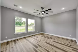 110 Bermuda Cir, Montgomery, TX 77356 - Photo 20