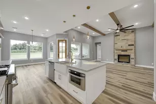 110 Bermuda Cir, Montgomery, TX 77356 - Photo 16