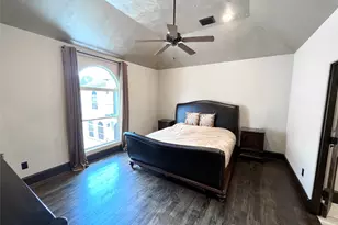 1241 W 24th St, Houston, TX 77008 - Photo 12