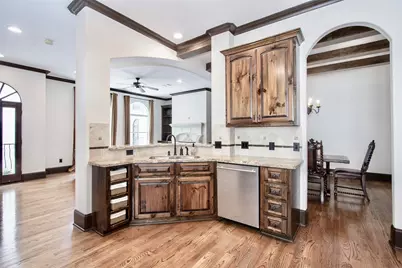 1241 W 24th Street #C, Houston, TX 77008 - Photo 10