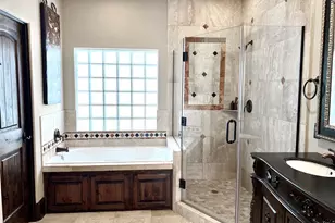 1241 W 24th St, Houston, TX 77008 - Photo 14