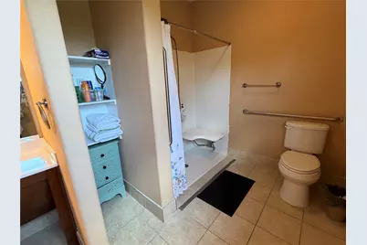 2115 11th Avenue N, Texas City, TX 77590 - Photo 8