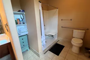 2115 11th Ave N, Texas City, TX 77590 - Photo 8