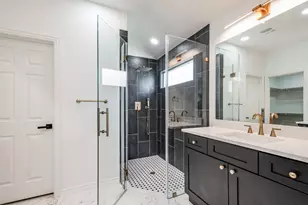 10391 Woodhill Spa Ln, Cleveland, TX 77327 - Photo 16