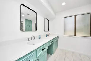 2903 Blue Glen Ln, Houston, TX 77073 - Photo 20