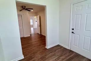 511 N 3rd St, Conroe, TX 77301 - Photo 10