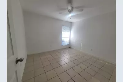 6302 Jackson Drive #2, Hitchcock, TX 77563 - Photo 10