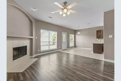 1970 Magnolia Circle, Dayton, TX 77535 - Photo 4