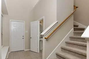 166 N Burberry Park Cir, The Woodlands, TX 77382 - Photo 4
