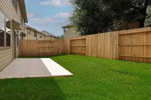 166 N Burberry Park Cir, The Woodlands, TX 77382 - Photo 26