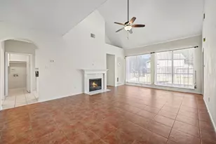 4415 Casey Cir, Sugar Land, TX 77479 - Photo 8