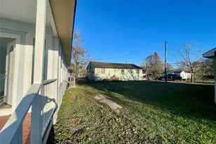 504 N 8th St, Richmond, TX 77469 - Photo 8