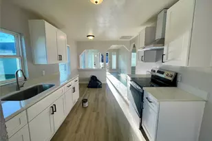 504 N 8th St, Richmond, TX 77469 - Photo 1