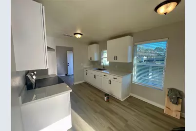 504 N 8th St, Richmond, TX 77469 - Photo 2