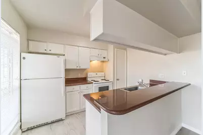 6202 Skyline Drive #44, Houston, TX 77057 - Photo 4
