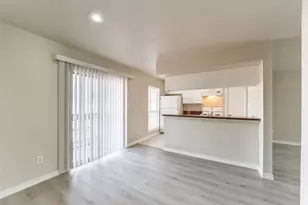 6202 Skyline Dr, Houston, TX 77057 - Photo 2