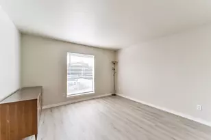 6202 Skyline Dr, Houston, TX 77057 - Photo 16