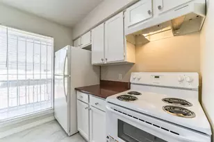 6202 Skyline Dr, Houston, TX 77057 - Photo 10