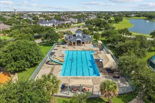 2807 Jordan Creek Ct, League City, TX 77573 - Photo 34