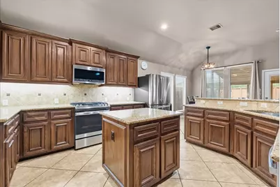 2807 Jordan Creek Court, League City, TX 77573 - Photo 8