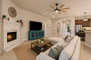 2807 Jordan Creek Ct, League City, TX 77573 - Photo 6
