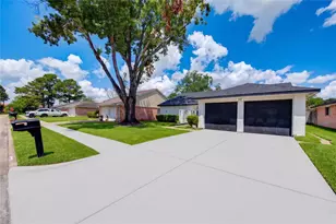 19730 San Gabriel Dr, Houston, TX 77084 - Photo 2
