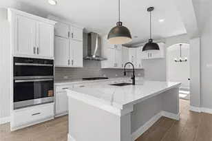 2926 Nova Bch Dr, Texas City, TX 77568 - Photo 6