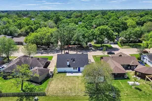 16007 Diana Ln, Houston, TX 77062 - Photo 44