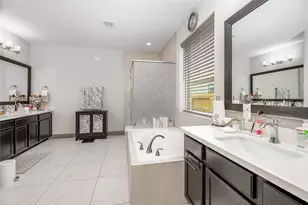 2236 Bayou Cove Ln, League City, TX 77573 - Photo 10