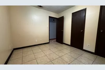 2506 Valley Drive, Brenham, TX 77833 - Photo 12