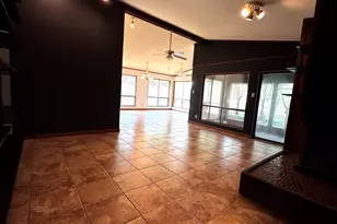 2506 Valley Dr, Brenham, TX 77833 - Photo 8