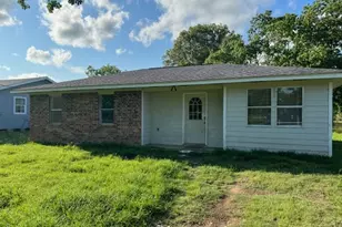 1208 Glendale St, Dayton, TX 77535 - Photo 1