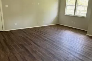 1208 Glendale St, Dayton, TX 77535 - Photo 6