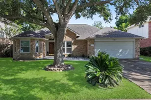 11401 30th Ave N, Texas City, TX 77591 - Photo 1
