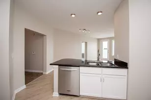 505 Jackson Hill St, Houston, TX 77007 - Photo 8
