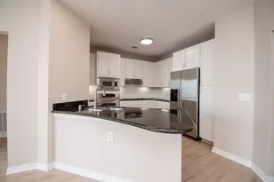 505 Jackson Hill St, Houston, TX 77007 - Photo 8